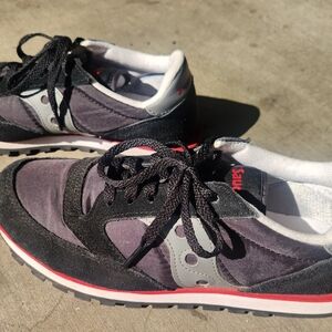 Saucony Jazz Gray and Black Sneakers